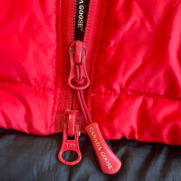 Canada Goose Camp Slim Fit Hooded Packable Down Jacket - Picture 9 of 15